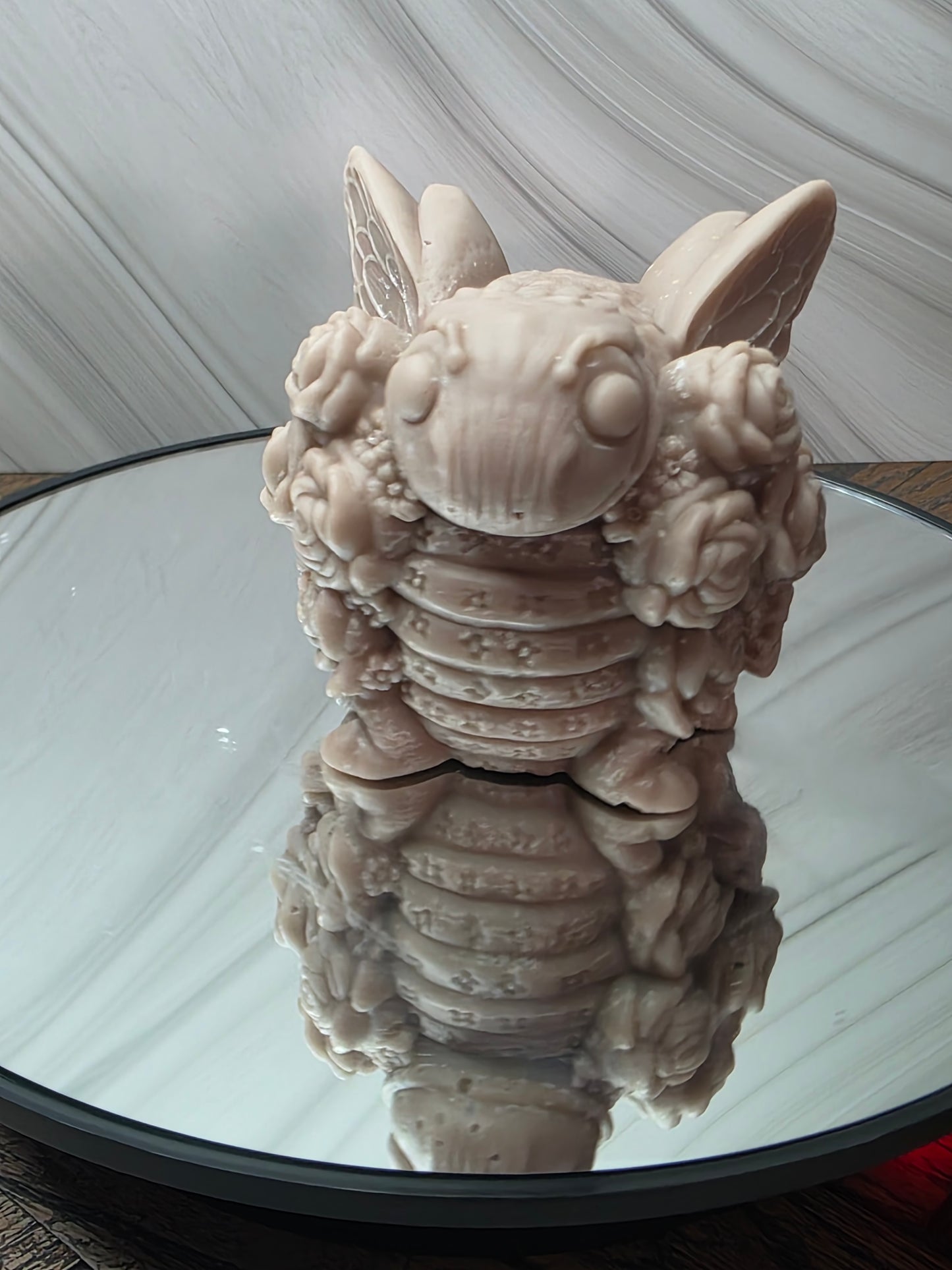 Large Bumble Bee Candle
