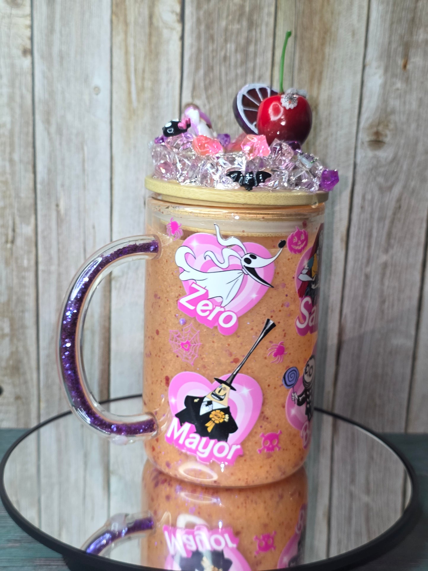 New** 16oz Glass Snow Globe Tumbler with Glitter in handle