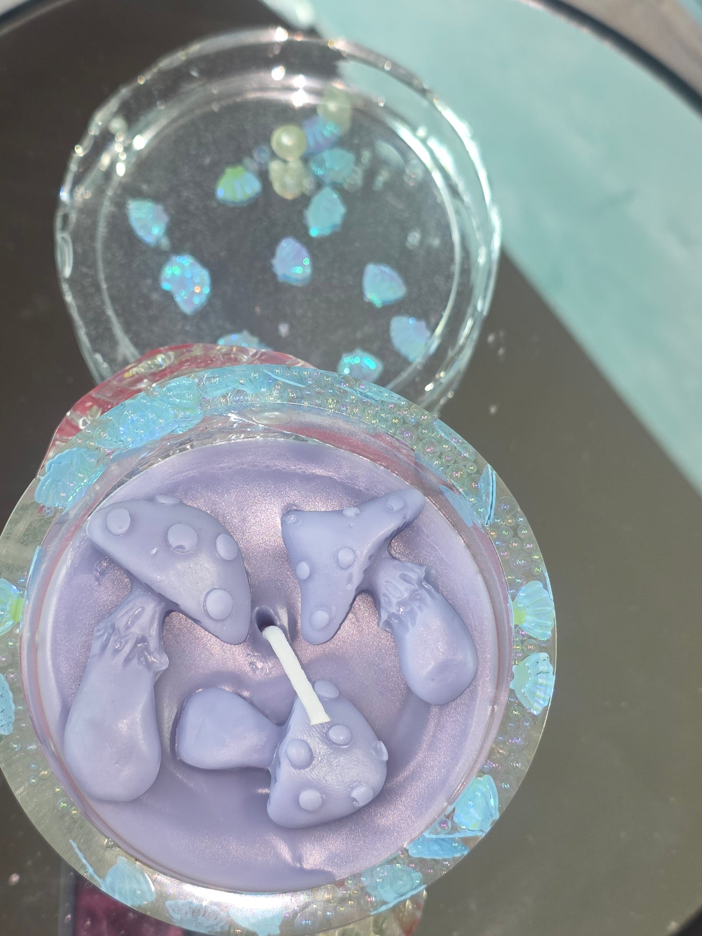 Mushroom Resin jar with candle