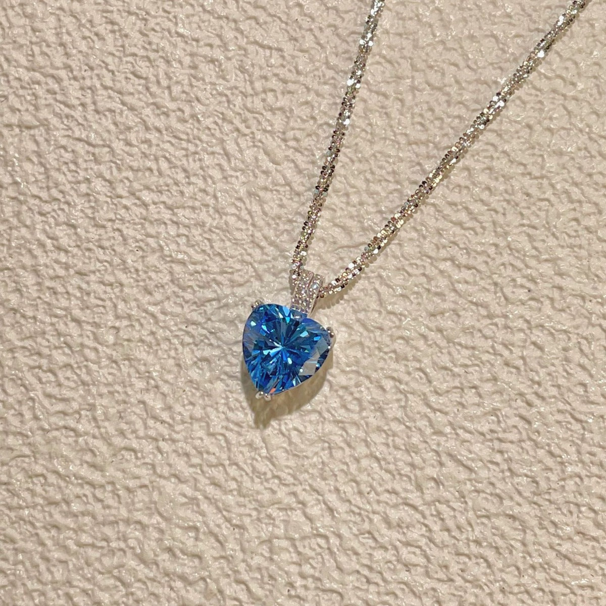 5f7775ed-3544-413c-ac98-1eefceff3033-Max