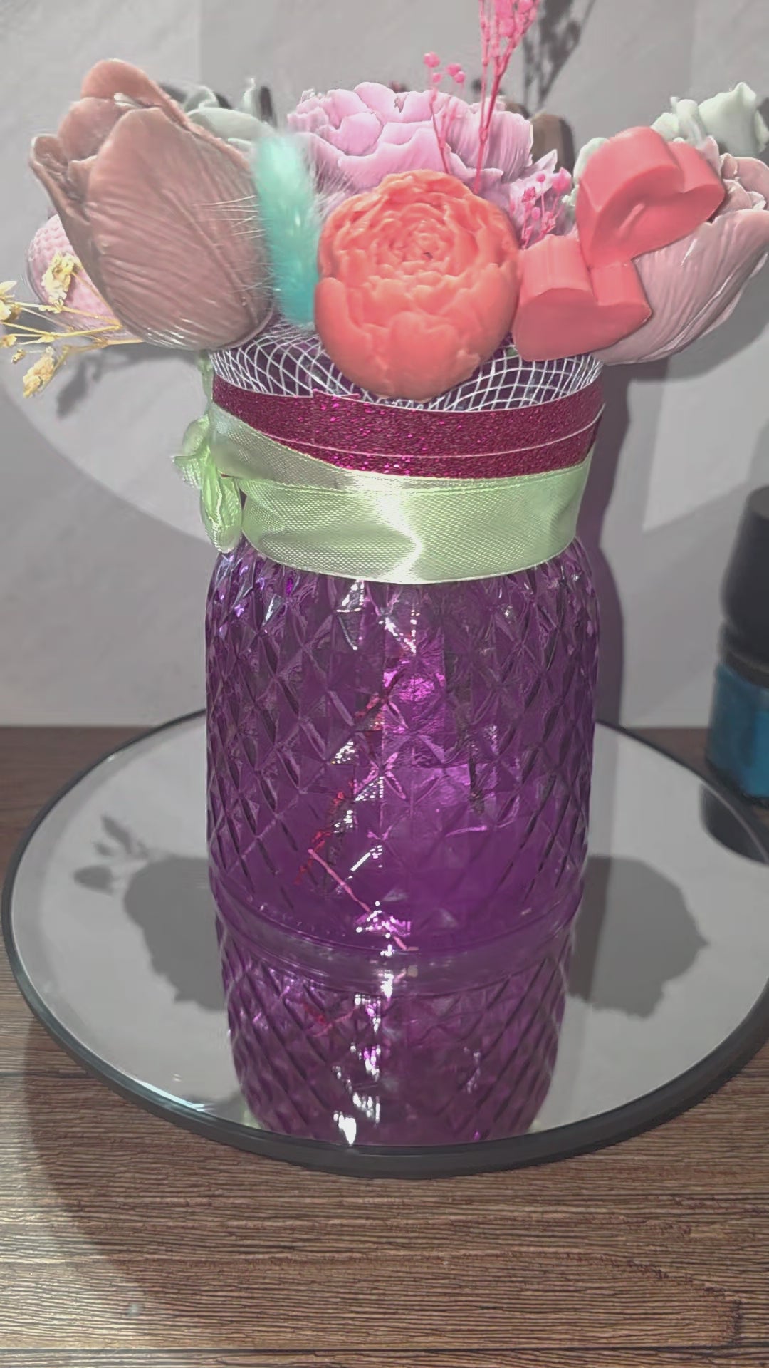The Odity Collective, Wax Melt Flower Bouquet