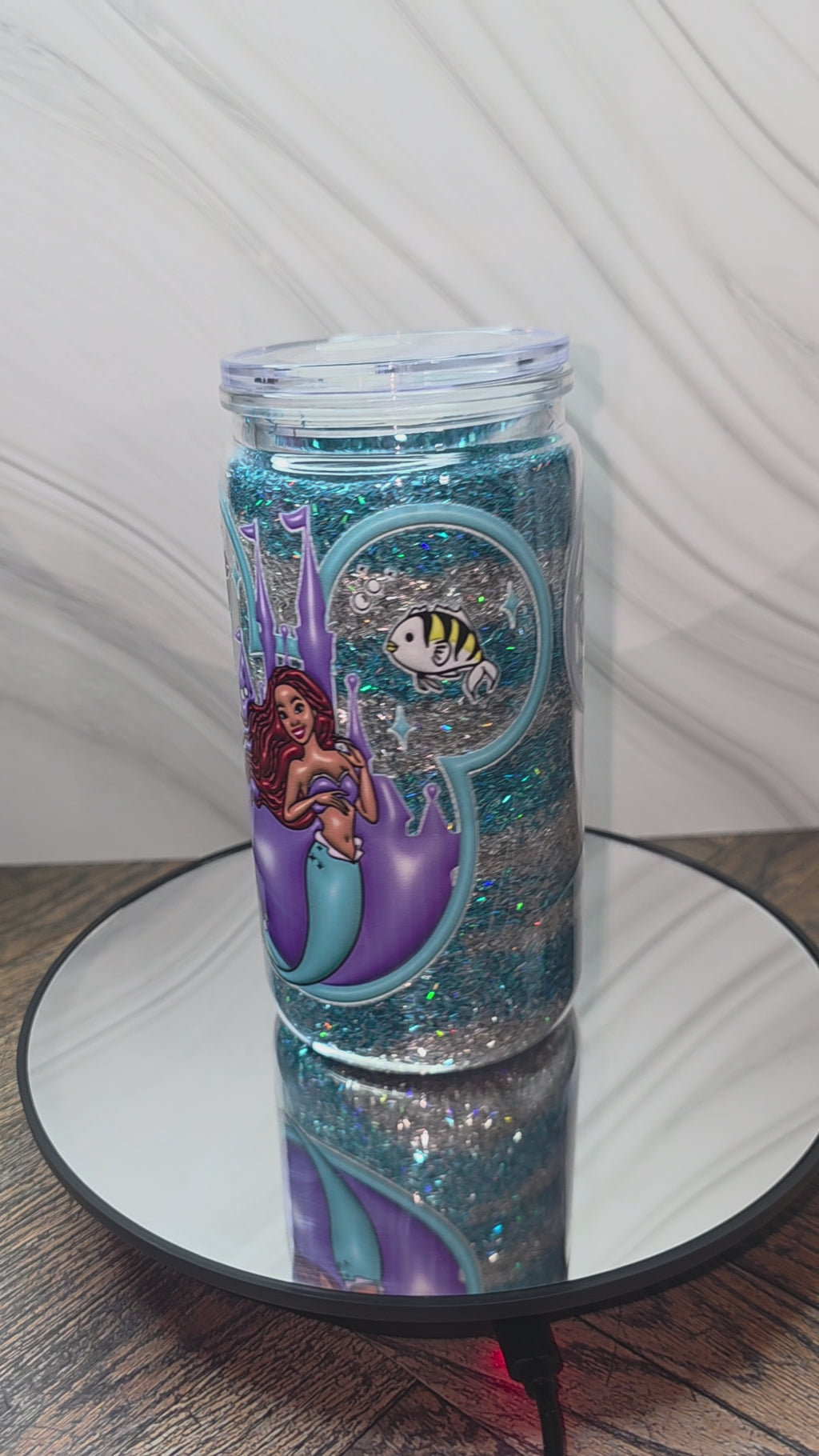 16oz Plastic Snow Globe Tumblers