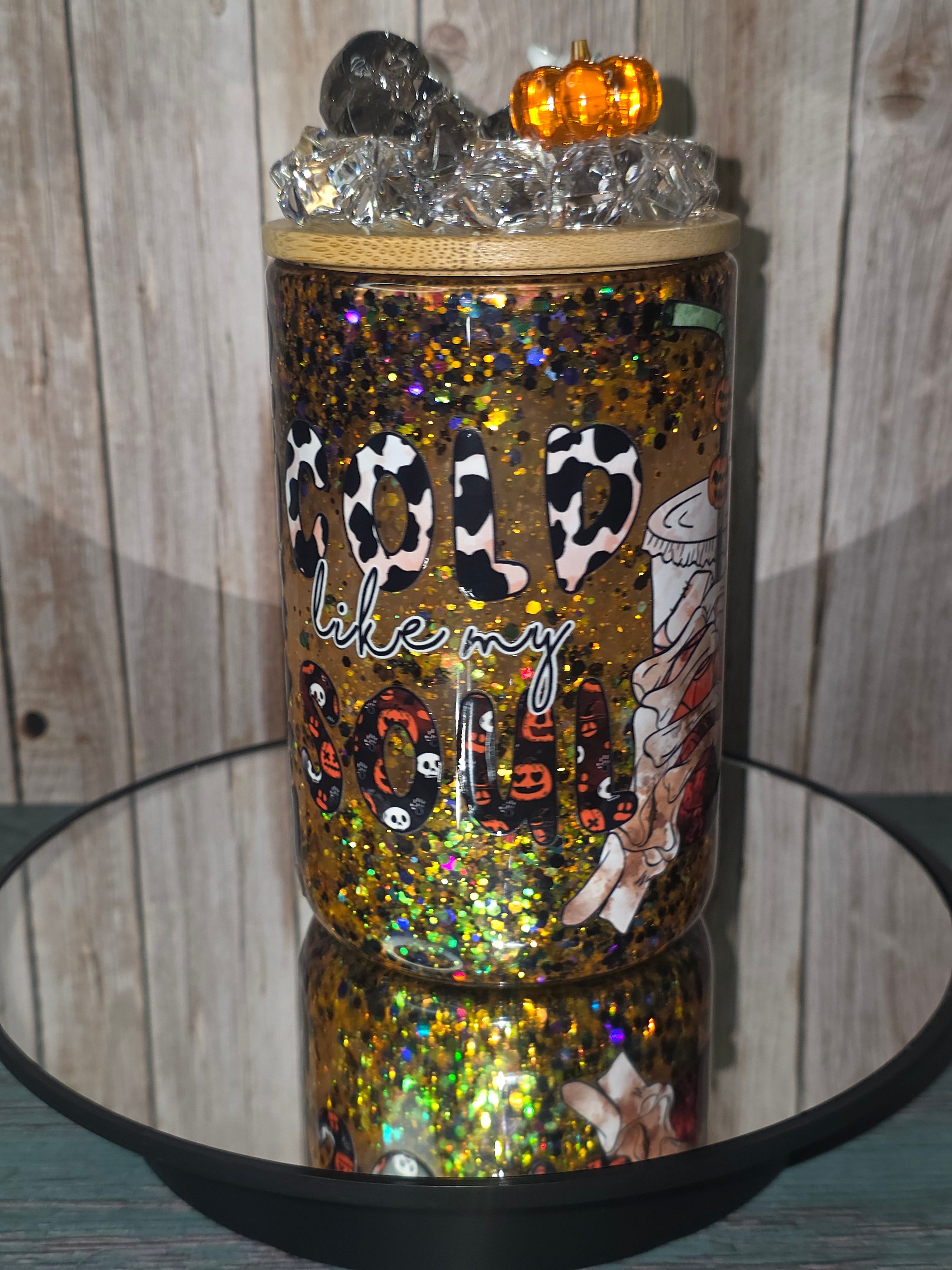 16oz Glass Snow Globe Tumbler with Glitter in handle
