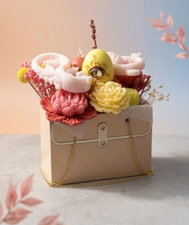 The "Everlasting" Floral Candle Purse Collection