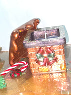 Snickerdoodle Santa Stop candle