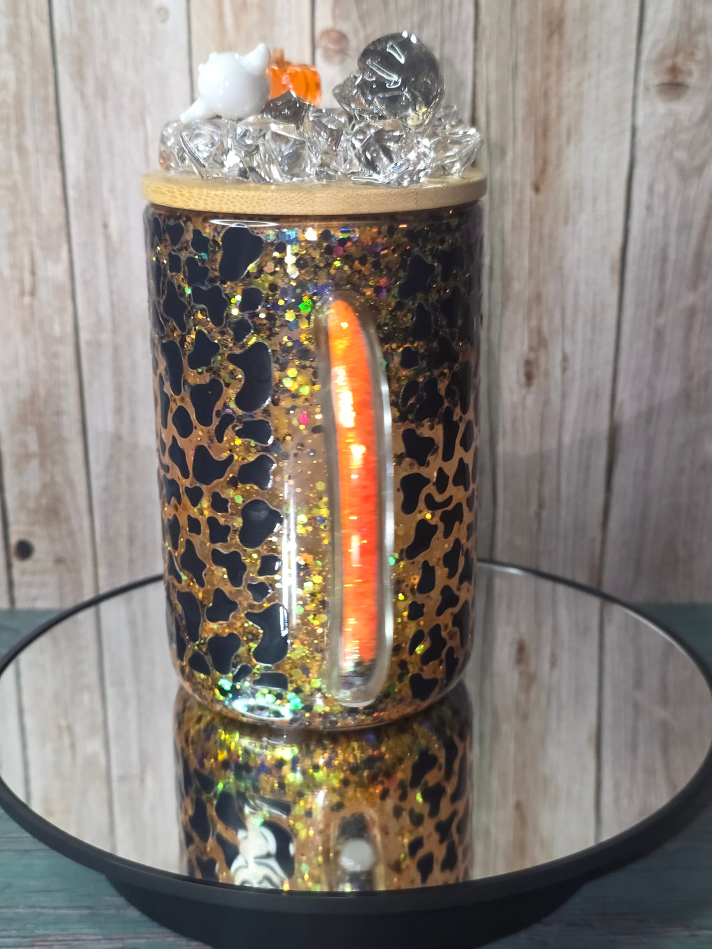 16oz Glass Snow Globe Tumbler with Glitter in handle