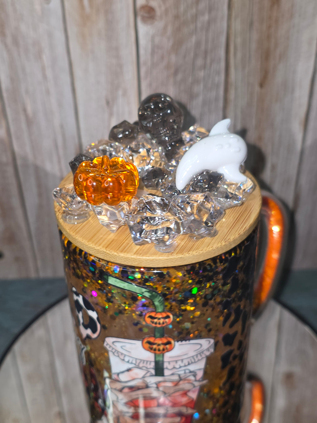 16oz Glass Snow Globe Tumbler with Glitter in handle